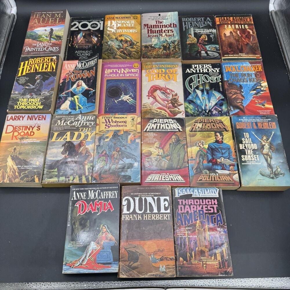 Lot Of 21 Vintage Sci-fi & Fantasy Books Dune Space Odyssey McCaffrey & More